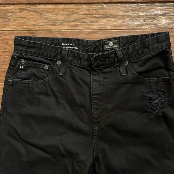AG Adriano Goldschmied Phoebe High Waisted Tapered Leg Distressed Jeans size 28 - Picture 4 of 7